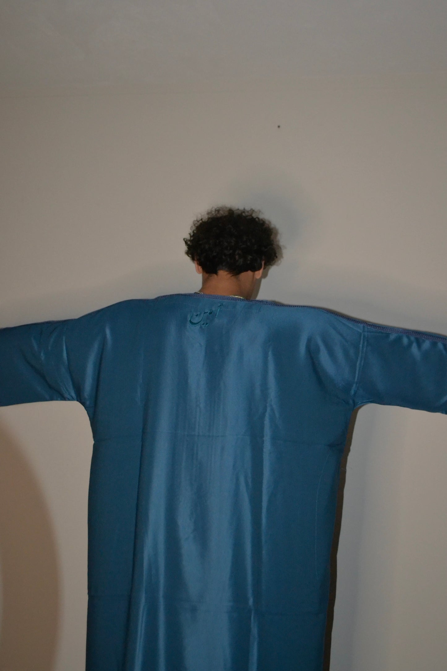 The Amine Thobe - Vibrant Line