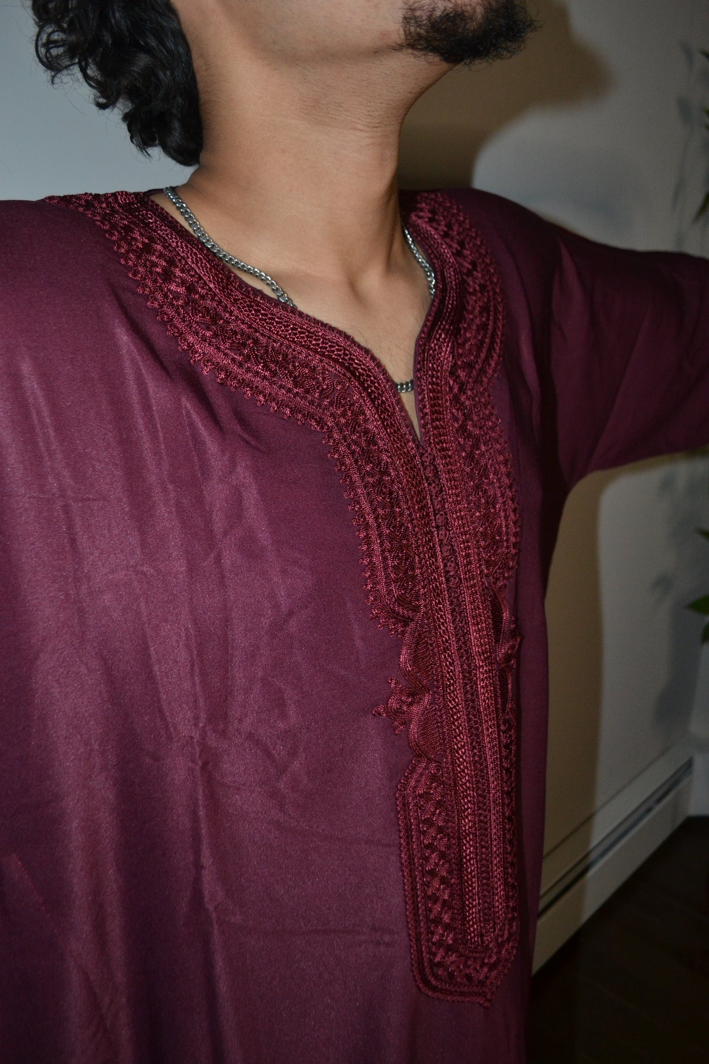 The Amine Thobe - Vibrant Line