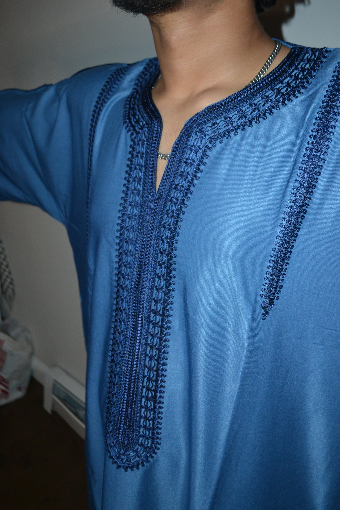 The Amine Thobe - Vibrant Line